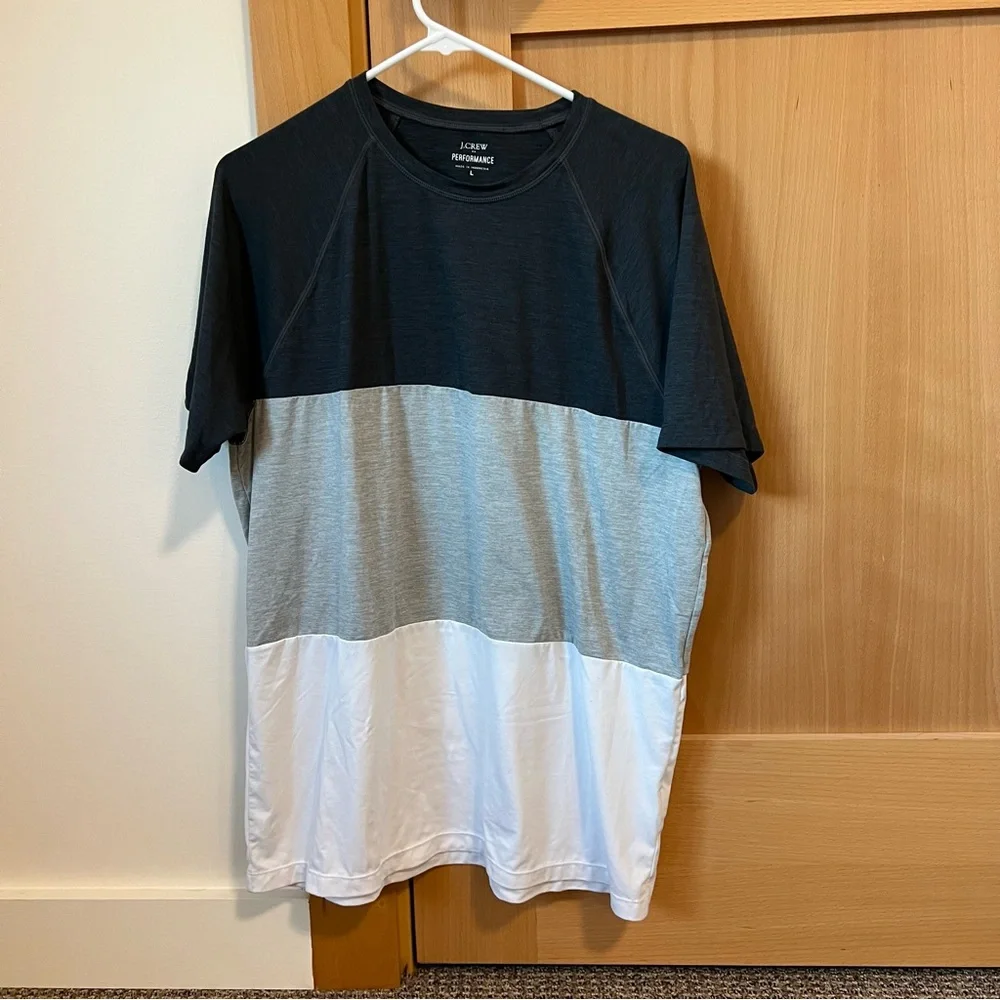 J.Crew Performance Tee - Picture 1 of 4